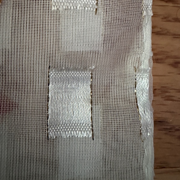 Christmas Poinsettia Scarf Rectangular Made in Korea 57.5"L X 13"W - Picture 8 of 15